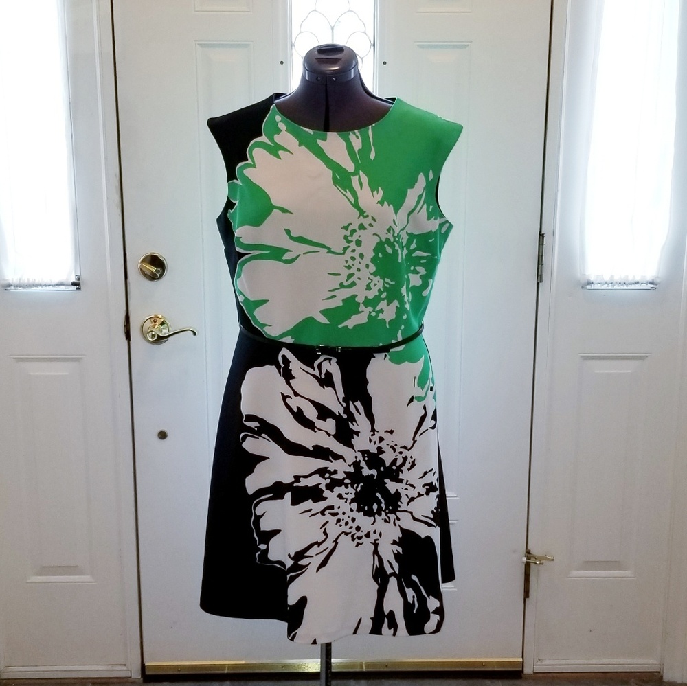 Christin Michaels Green & Black Dress 16 (14 fit )
